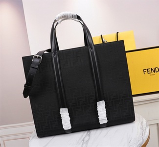 Fendi Handbags 426